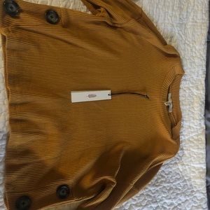 Mustard crop sweater